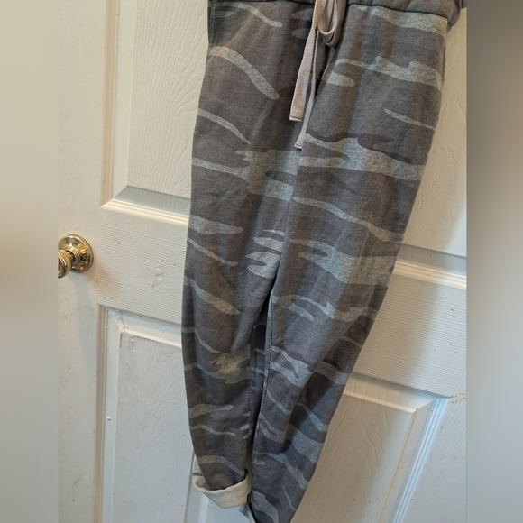 Z Supply Camo Overalls - Picture 2 of 6